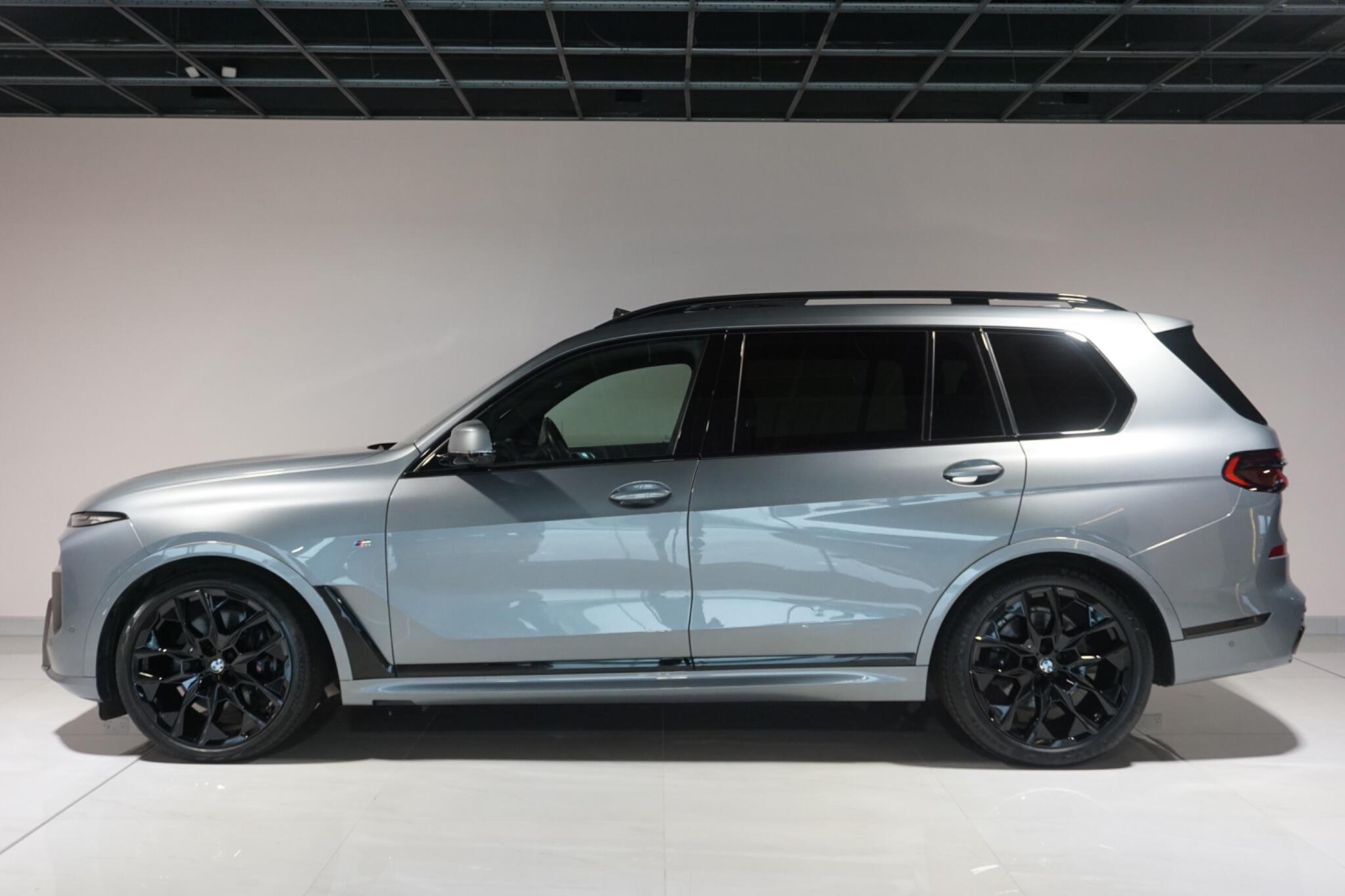 BMW X7 3.0 40d MHT M Sport SUV 5dr Diesel Hybrid Auto xDrive Euro 6 (s/s) (352 ps)